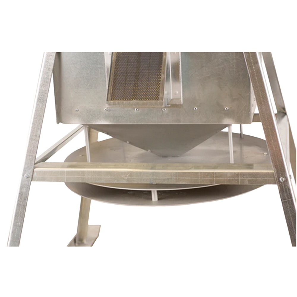 LAMCO Low Throw Corn Feeder -Galvanized
